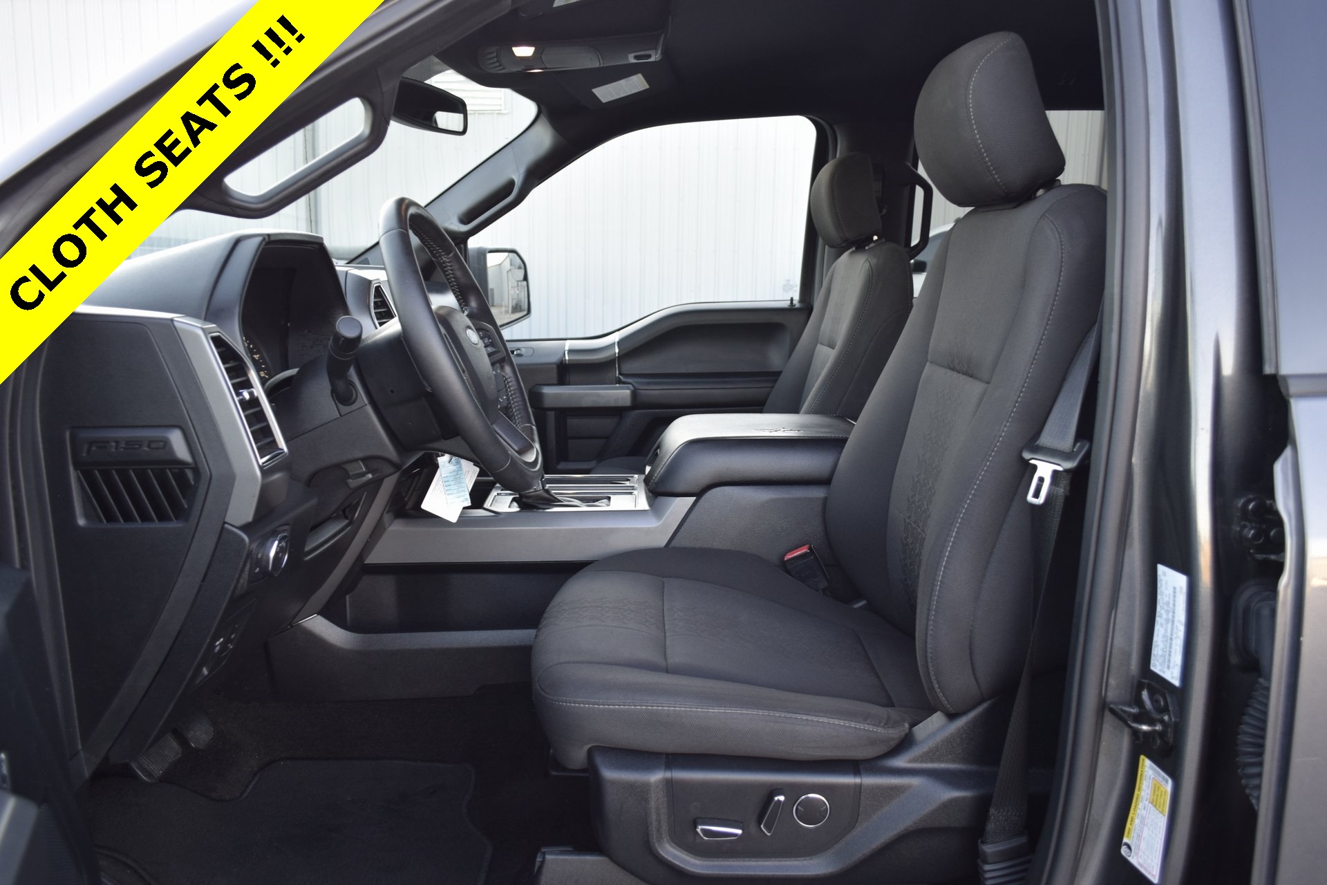 2018 Ford F-150 XLT photo 2