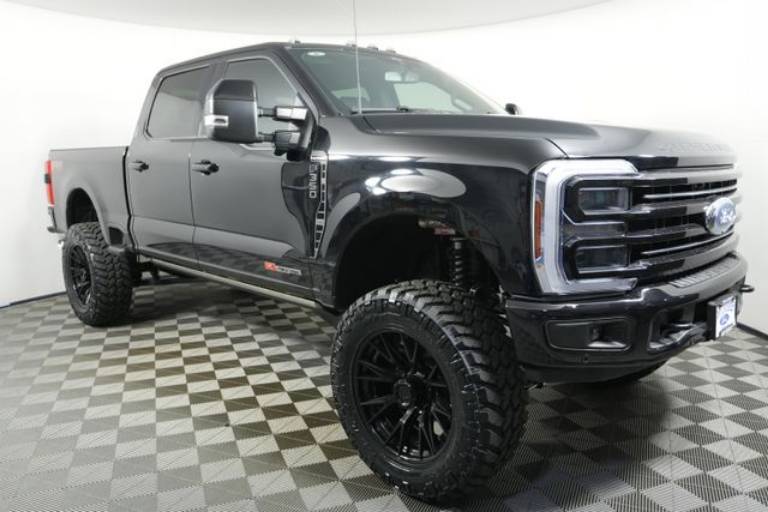 2025 Ford Super Duty F-350 SRW Platinum