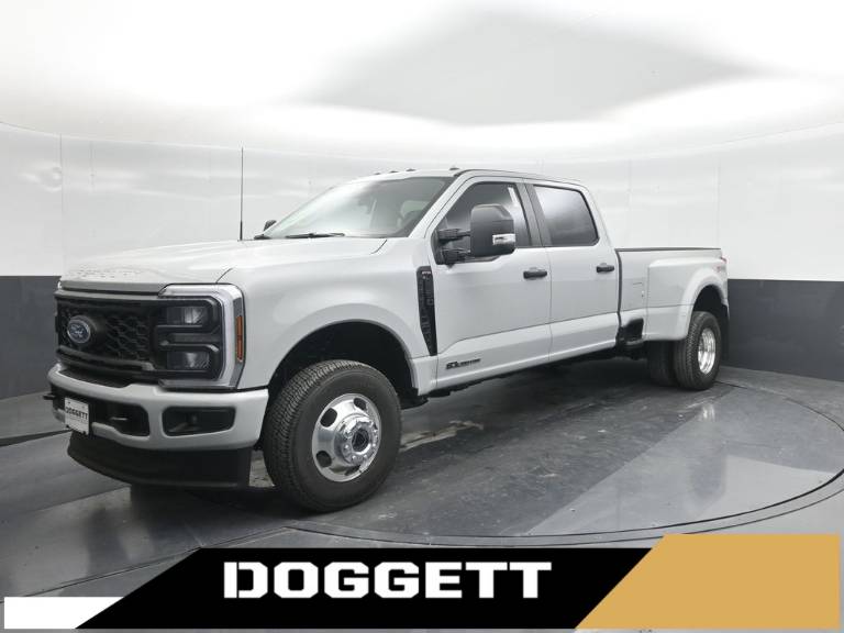 2026 Ford Super Duty F-350 DRW XL