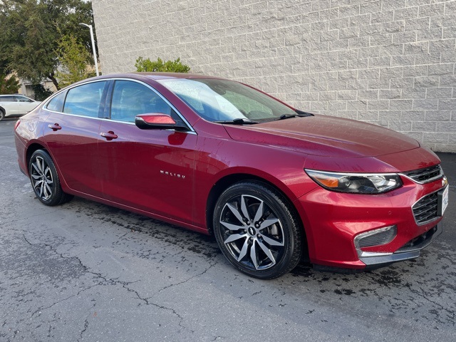 Used 2017 Chevrolet Malibu LT
