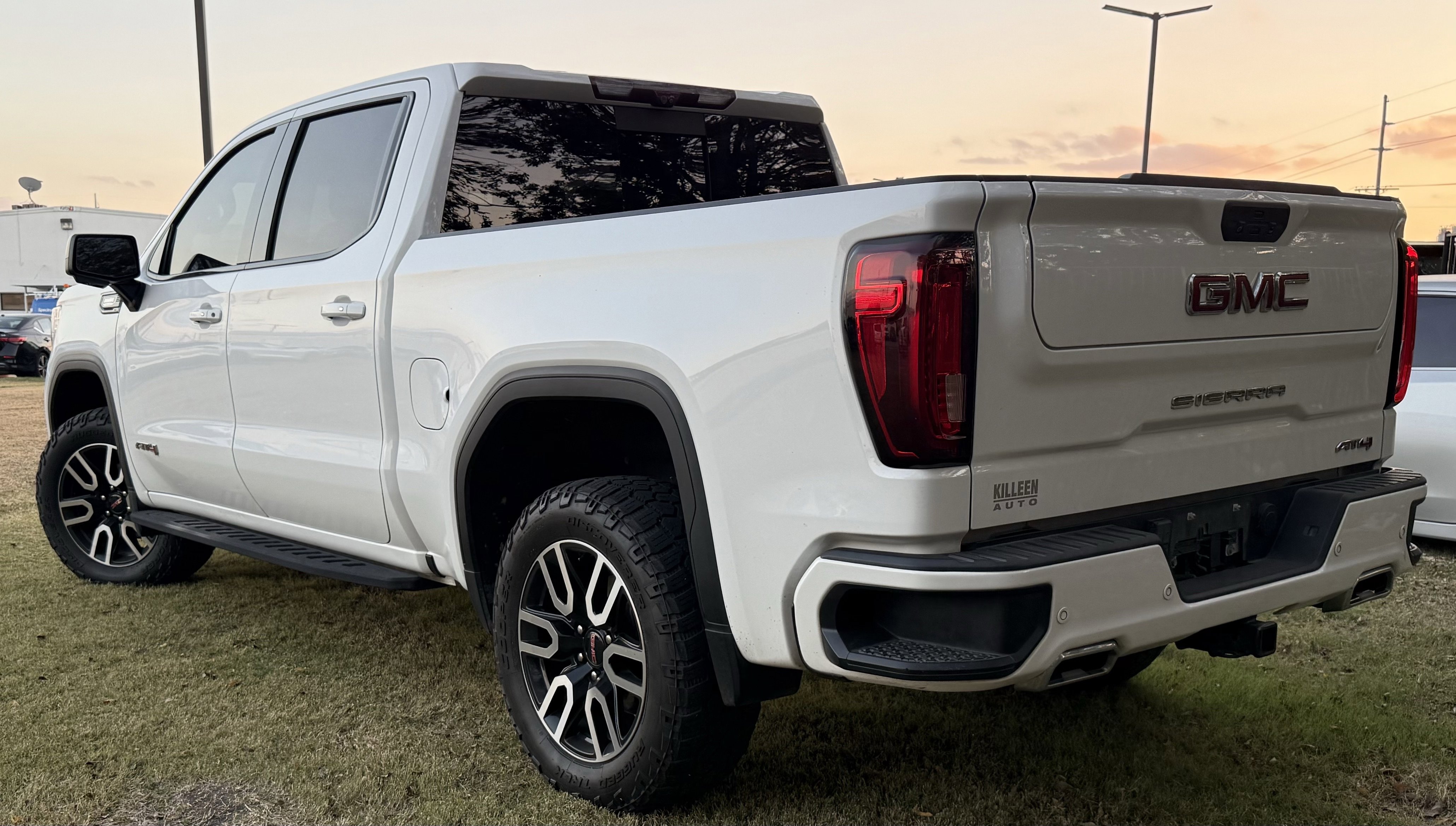 2021 Gmc Sierra 1500 AT4 photo 3