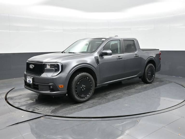 2025 Ford Maverick Lobo Standard