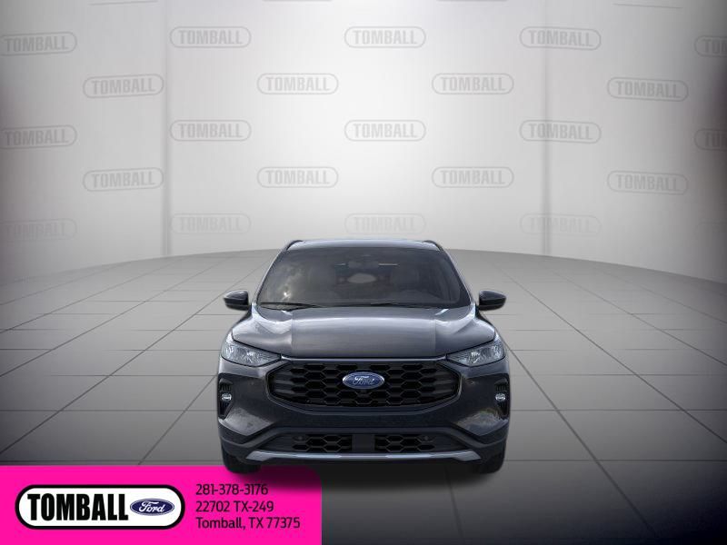 2026 Ford Escape Hybrid ST-Line Select photo 3