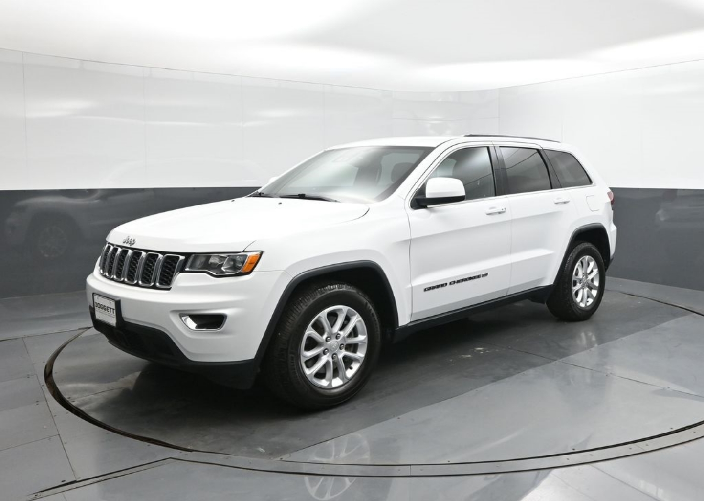 2022 Jeep Grand Cherokee WK Laredo X's photo
