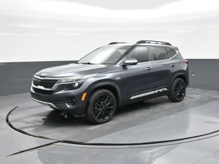 2022 Kia Seltos Nightfall