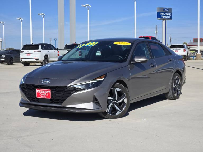 2023 Hyundai Elantra SEL