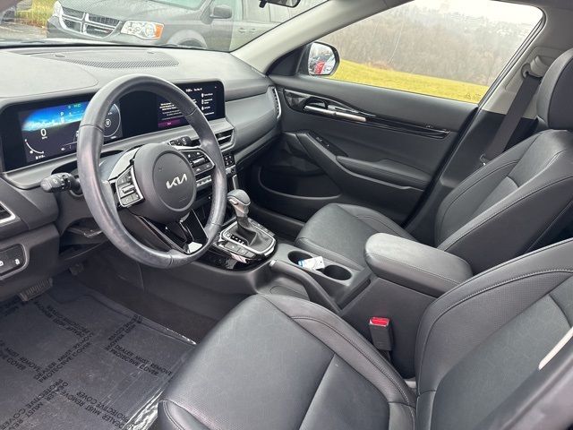 2024 Kia Seltos EX photo 4