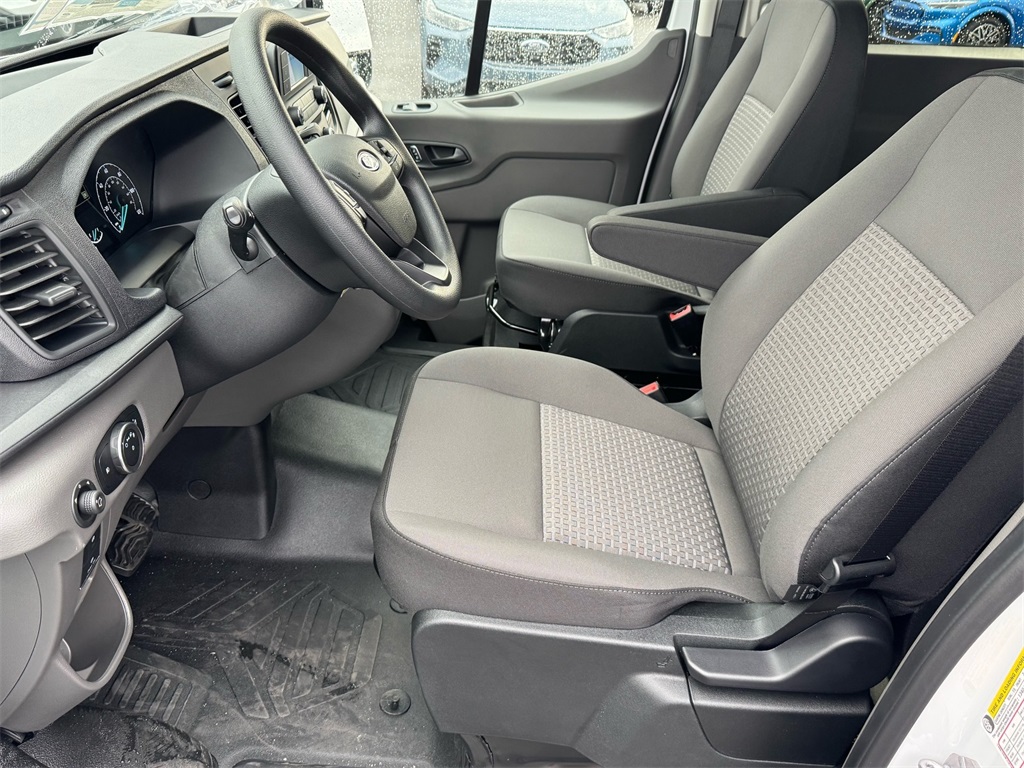 2025 Ford Transit Passenger Van XL photo 3