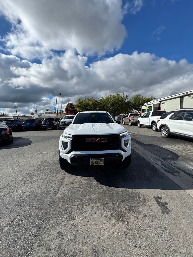 2025 Gmc Canyon Elevation photo 3