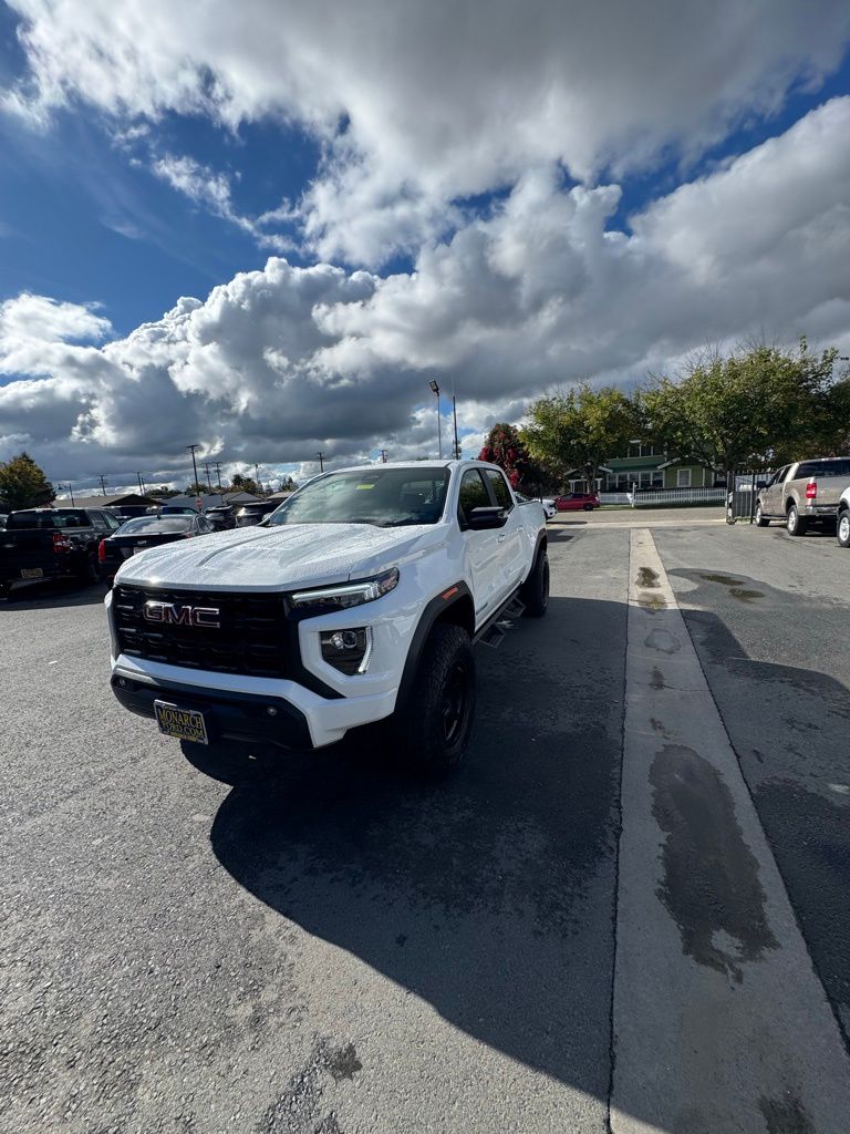 2025 Gmc Canyon Elevation photo 4