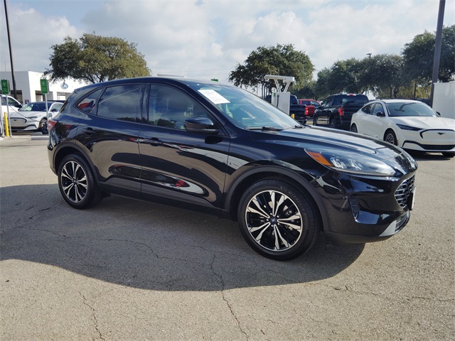 Used 2021 Ford Escape SE