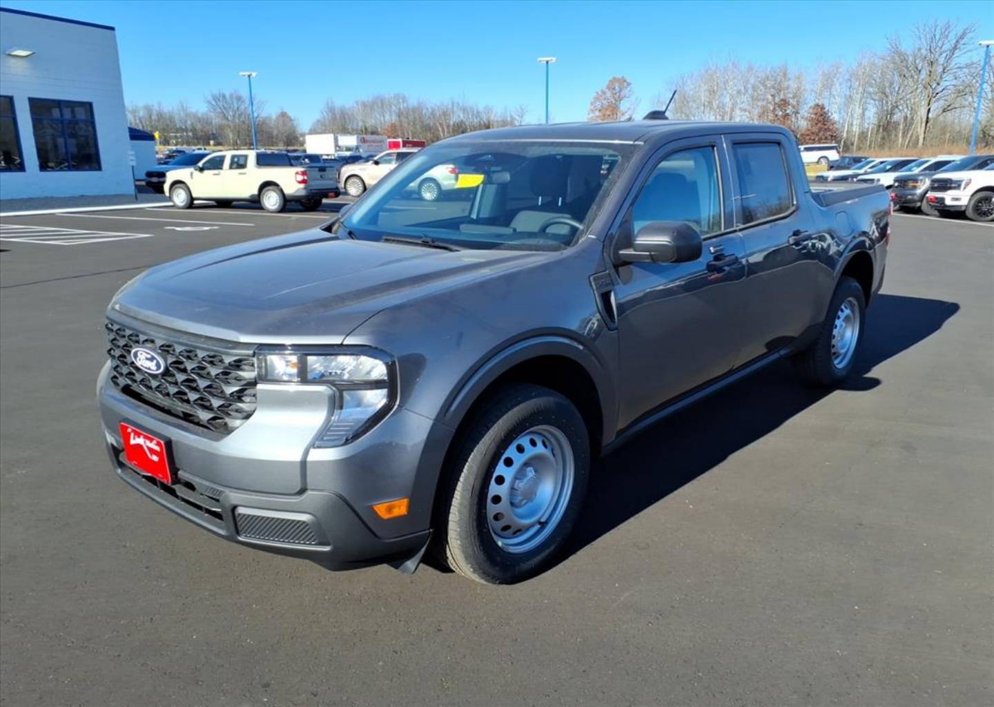 2025 Ford Maverick XL's photo