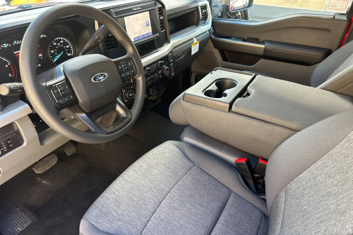 2026 Ford F-250 Super Duty XL - Photo 8