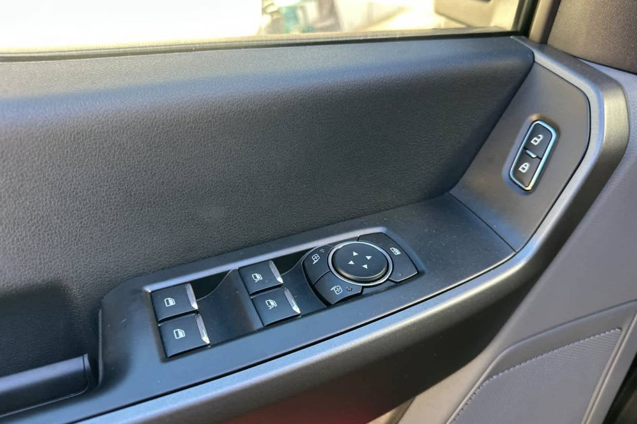 2026 Ford F-250 Super Duty XL - Photo 9