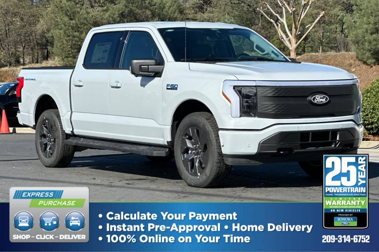 2025 Ford F-150 Lightning Flash's photo