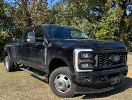 2024 Ford Super Duty F-350 DRW LARIAT