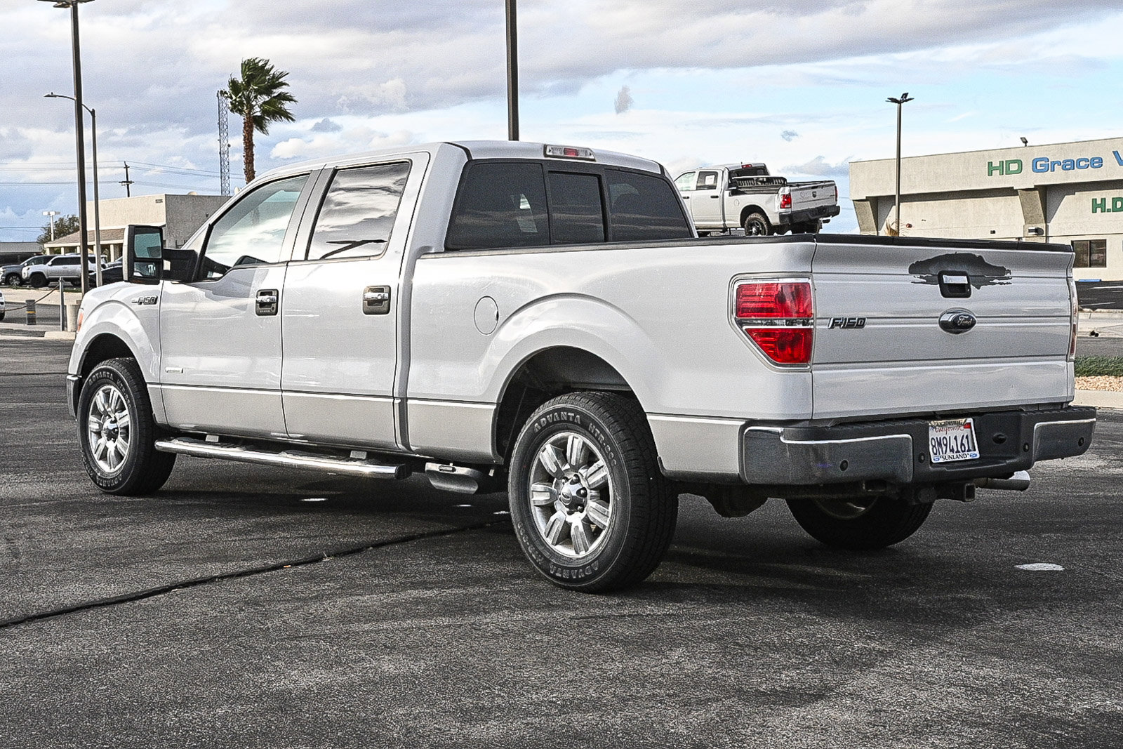 2012 Ford F-150 XLT photo 4