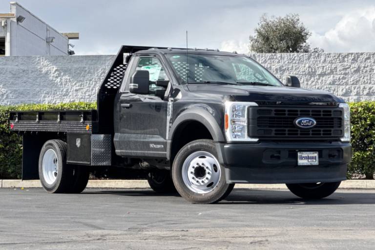 2024 Ford Super Duty F-550 DRW XL