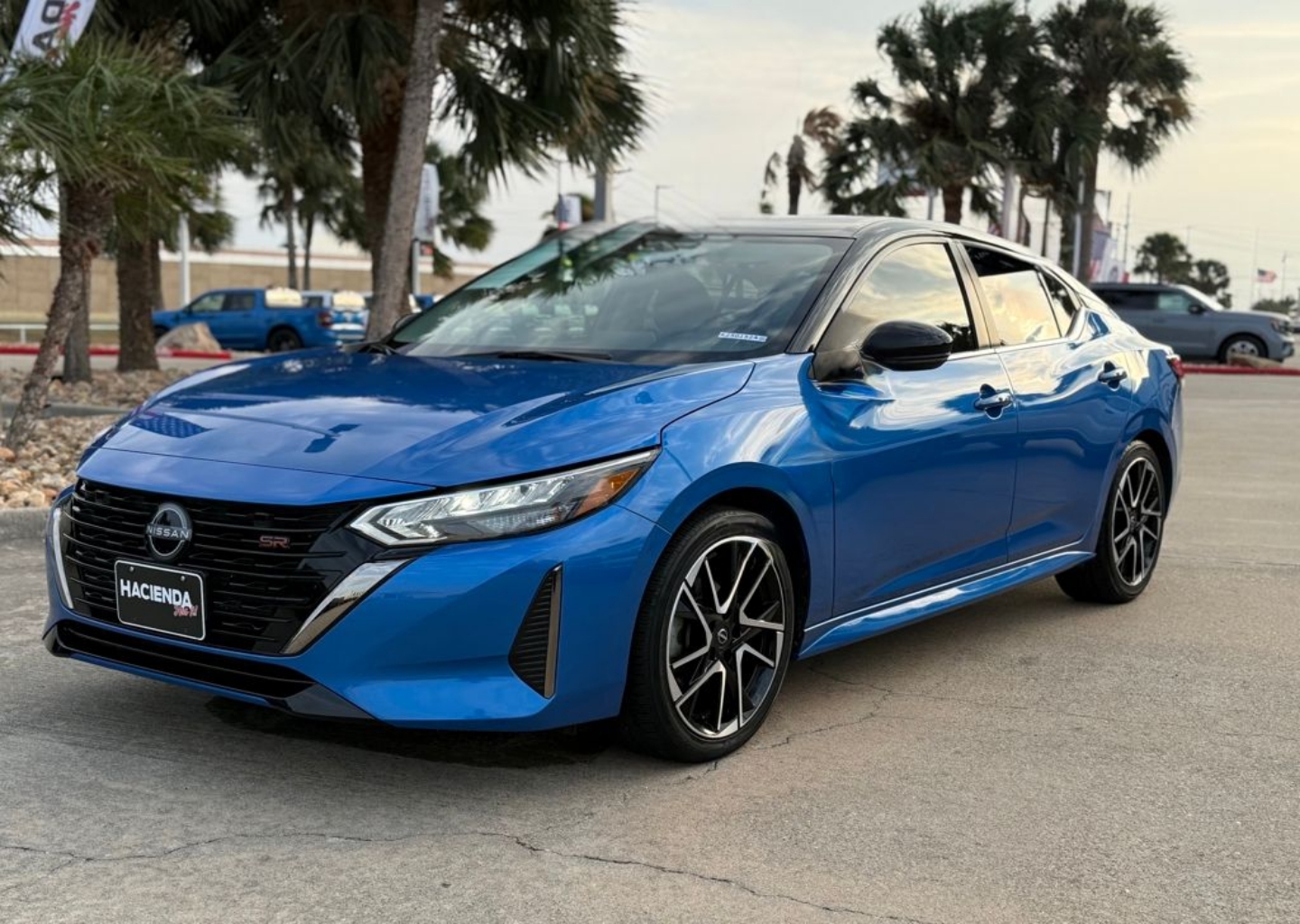 2024 Nissan Sentra SR's photo