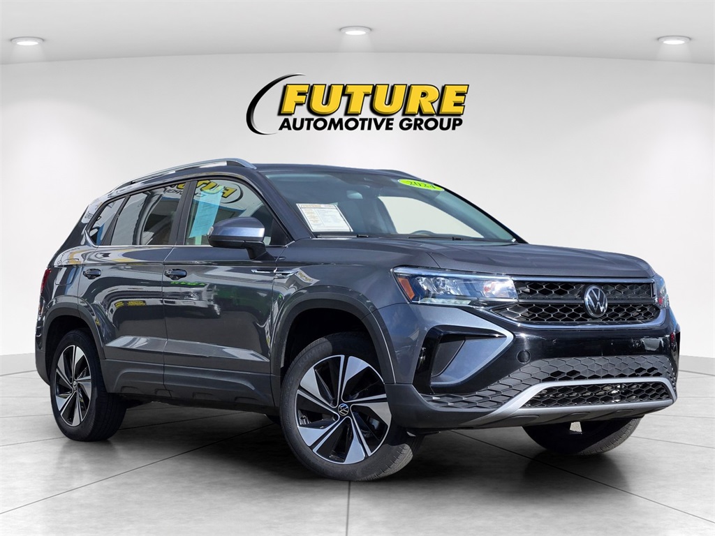 2024 Volkswagen Taos 1.5T SE