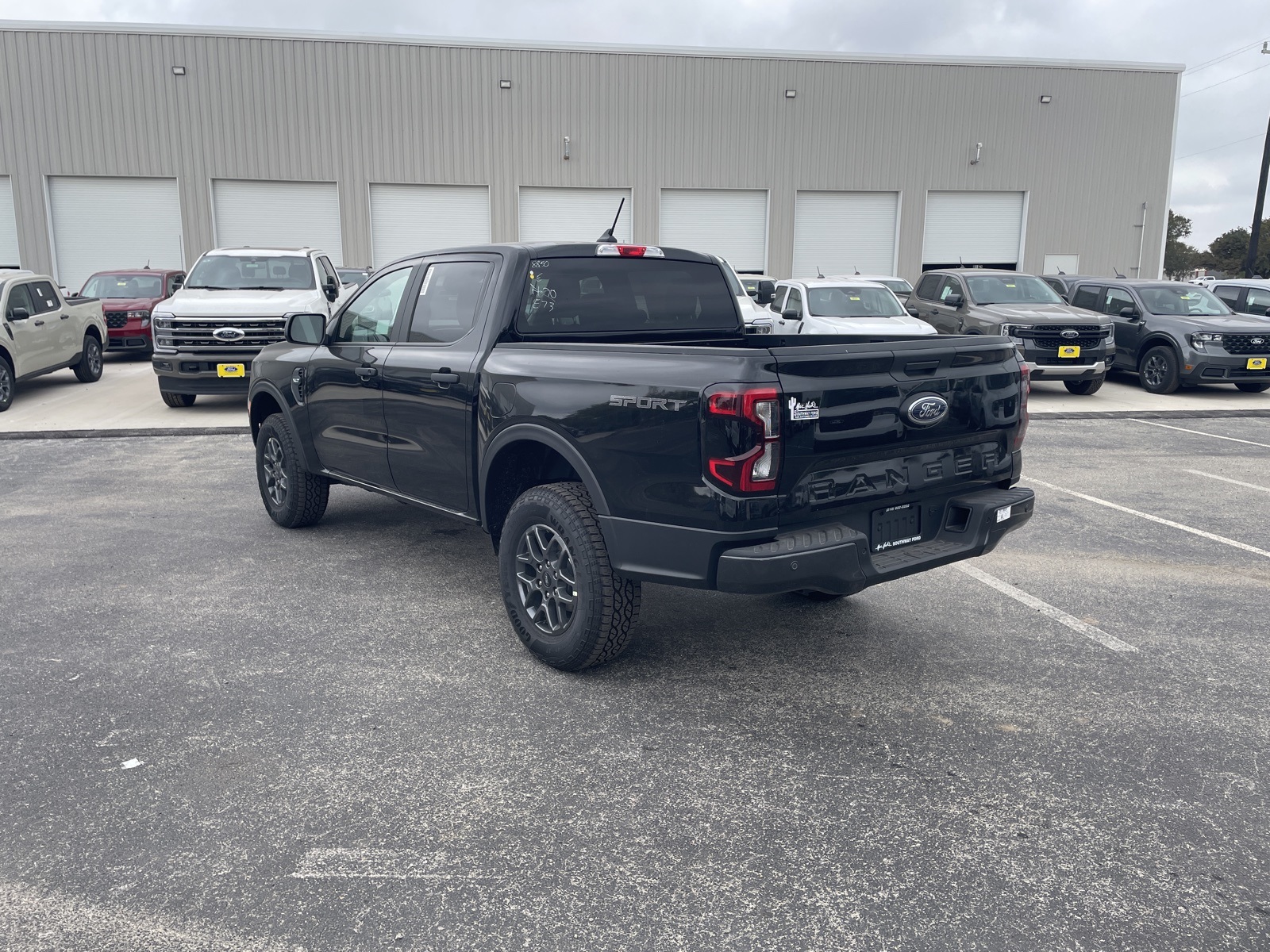 2025 Ford Ranger XLT photo 3