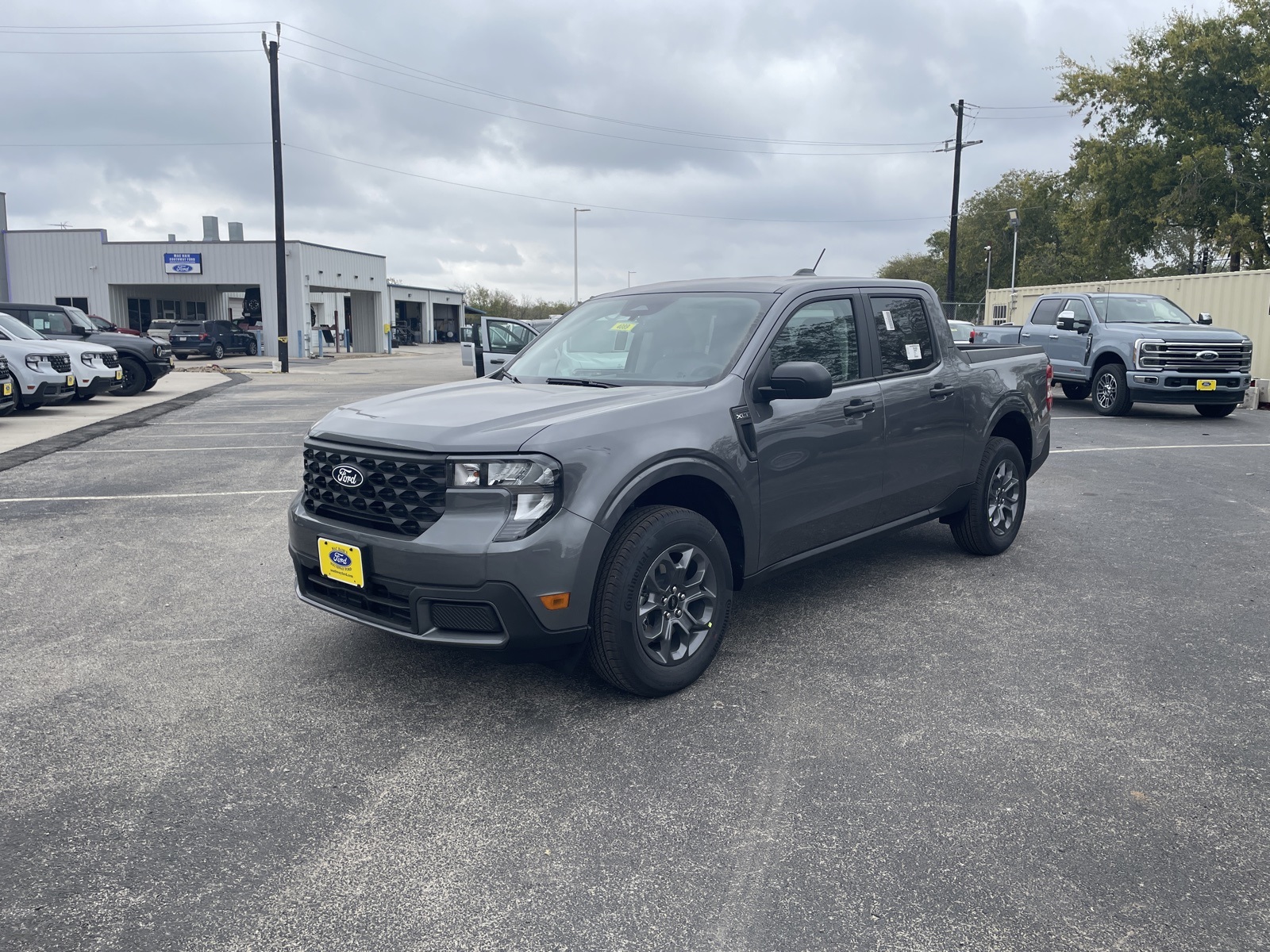 2025 Ford Maverick XLT's photo