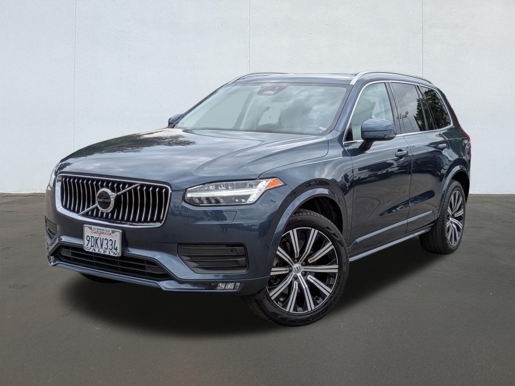 2023 Volvo XC90 B5 Core
