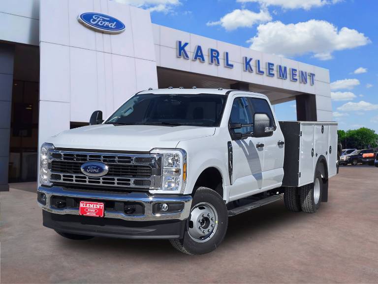 2026 Ford Super Duty F-450 DRW XLT