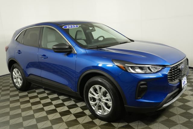 Used 2023 Ford Escape Active with VIN 1FMCU9GN6PUB34873 for sale in Kansas City