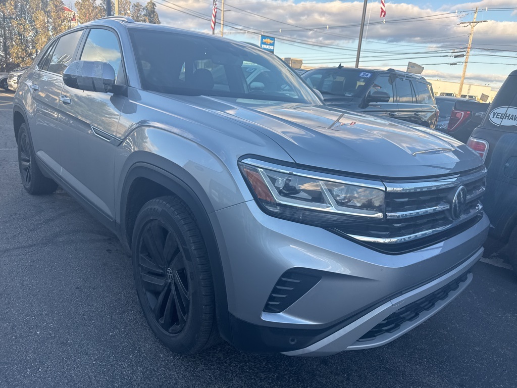 2023 Volkswagen Atlas Cross Sport V6 SE Technology photo 3