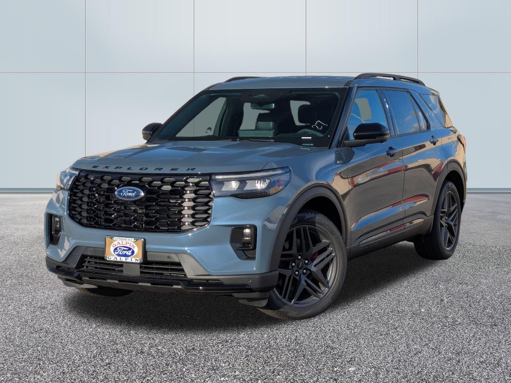 2025 Ford Explorer ST Line