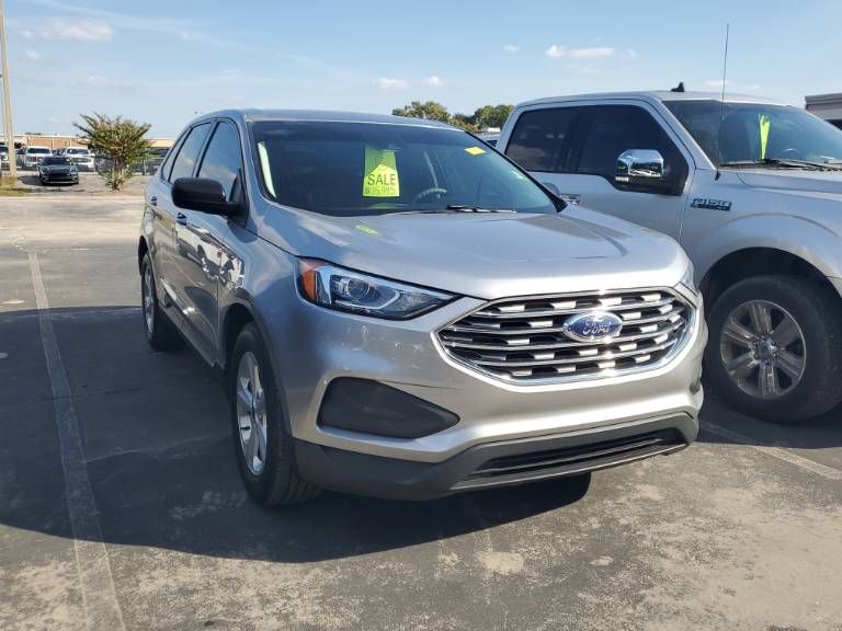 2020 Ford Edge SE