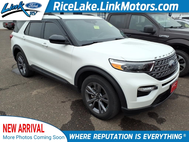 2023 Ford Explorer XLT 4WD