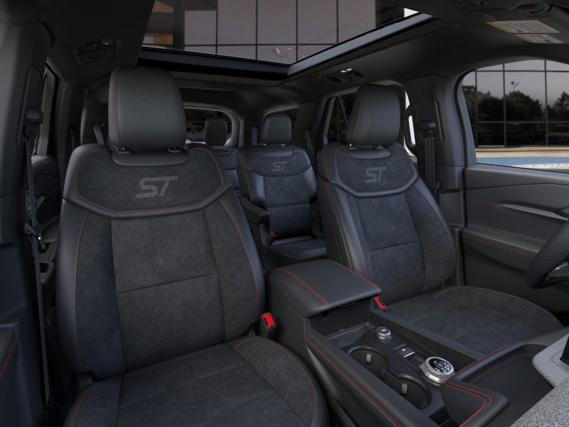 2026 Ford Explorer ST photo 4
