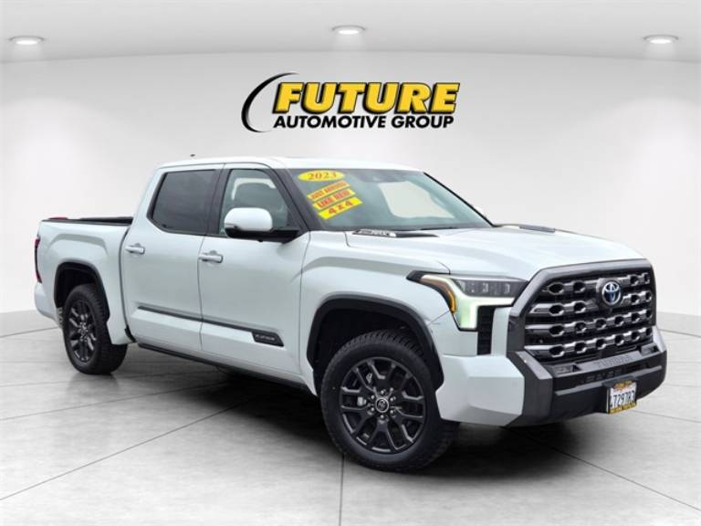 2023 Toyota Tundra Hybrid Platinum