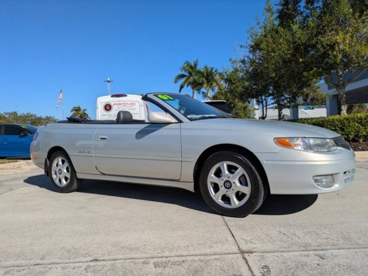 Used 2001 Toyota Camry Solara SLE with VIN 2T1FF28P01C485723 for sale in Naples, FL