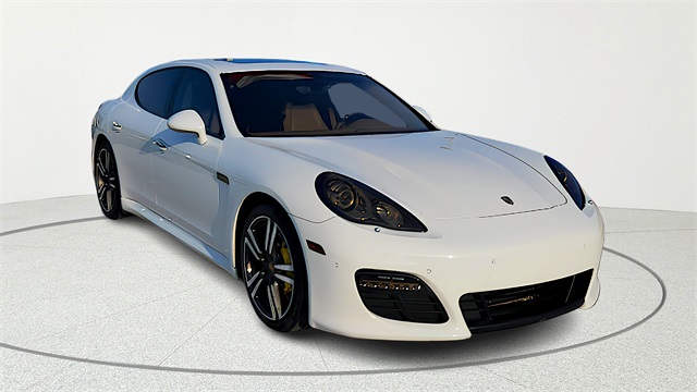 2013 Porsche Panamera Platinum Edition