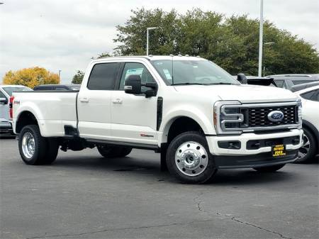 2026 Ford F-450SD Platinum