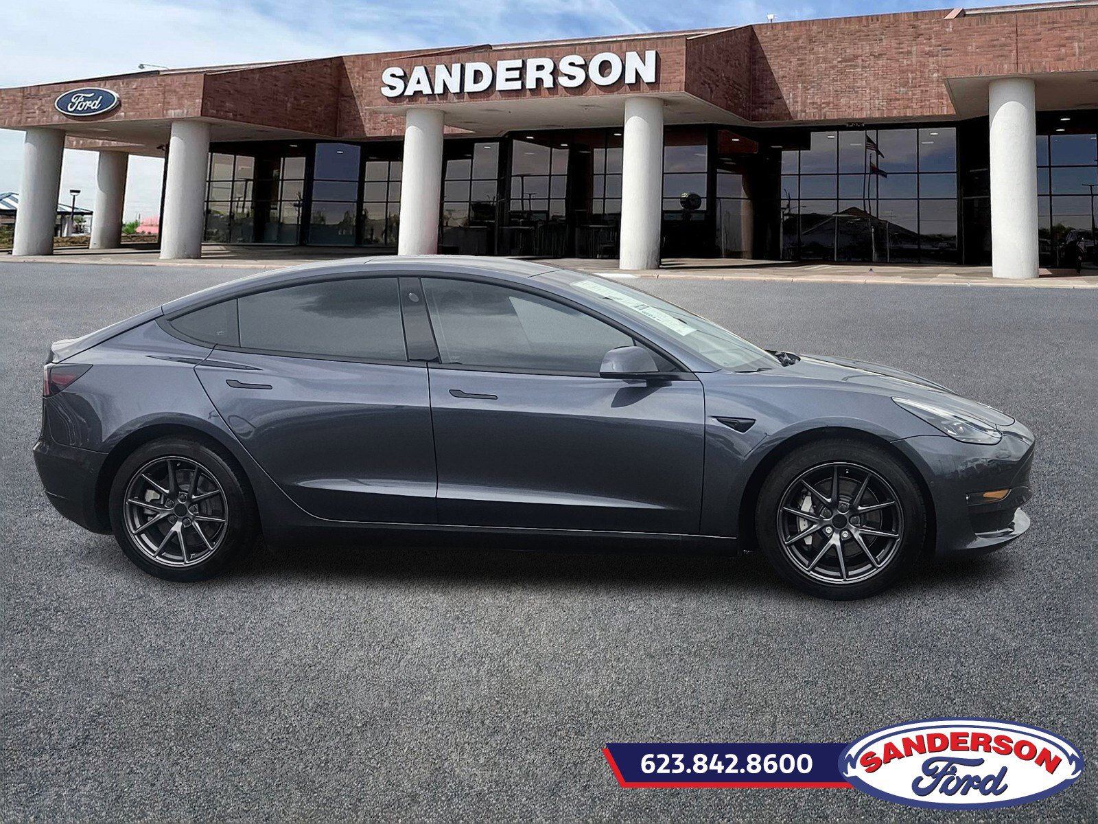 2022 Tesla Model 3 Long Range photo 2