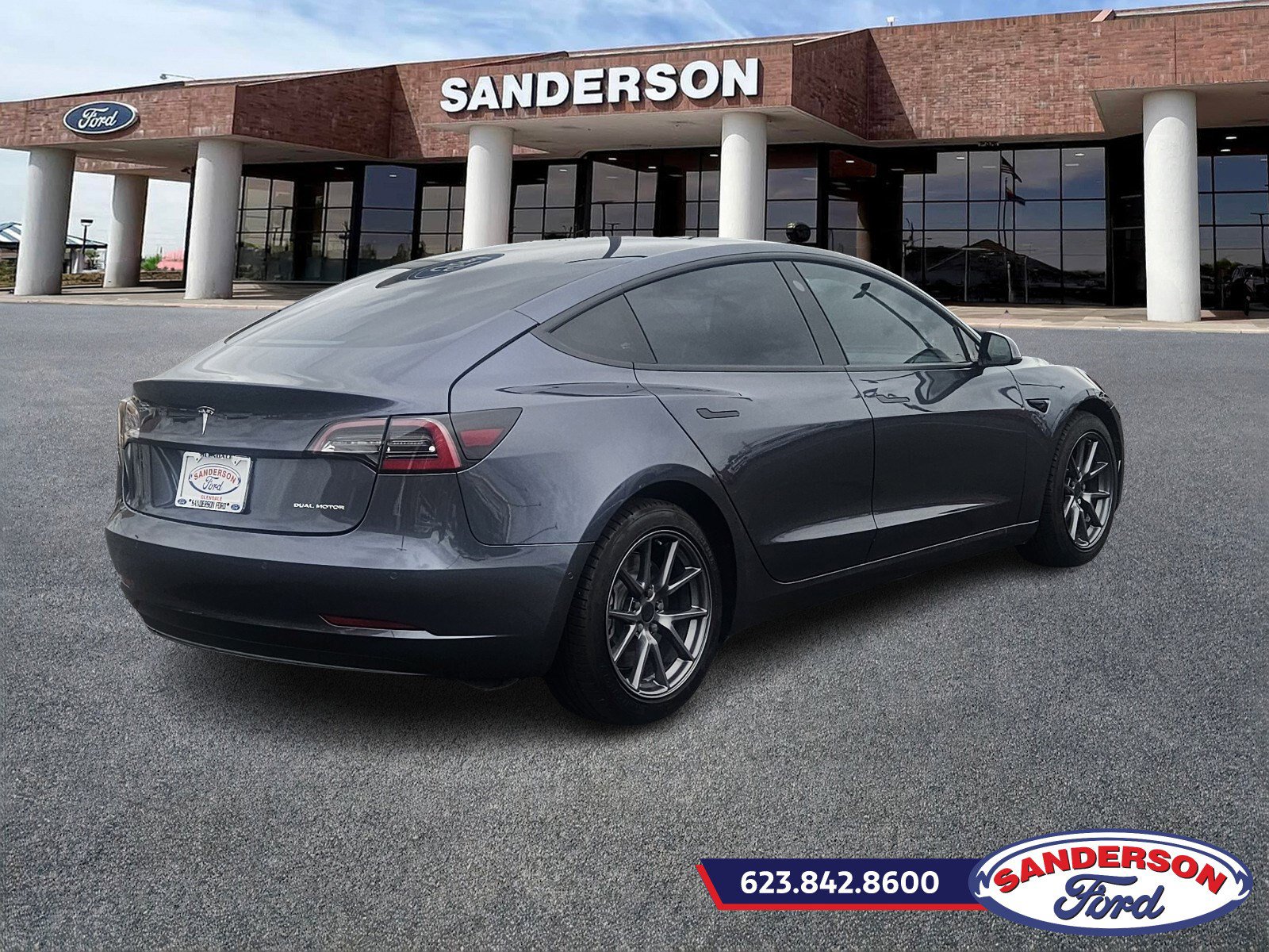 2022 Tesla Model 3 Long Range photo 3