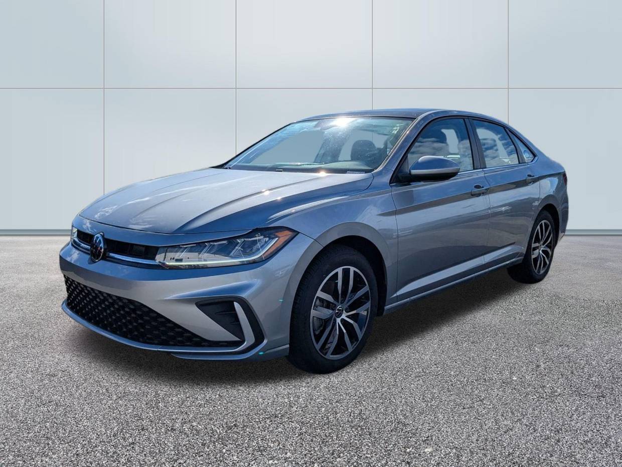 2025 Volkswagen Jetta SE's photo
