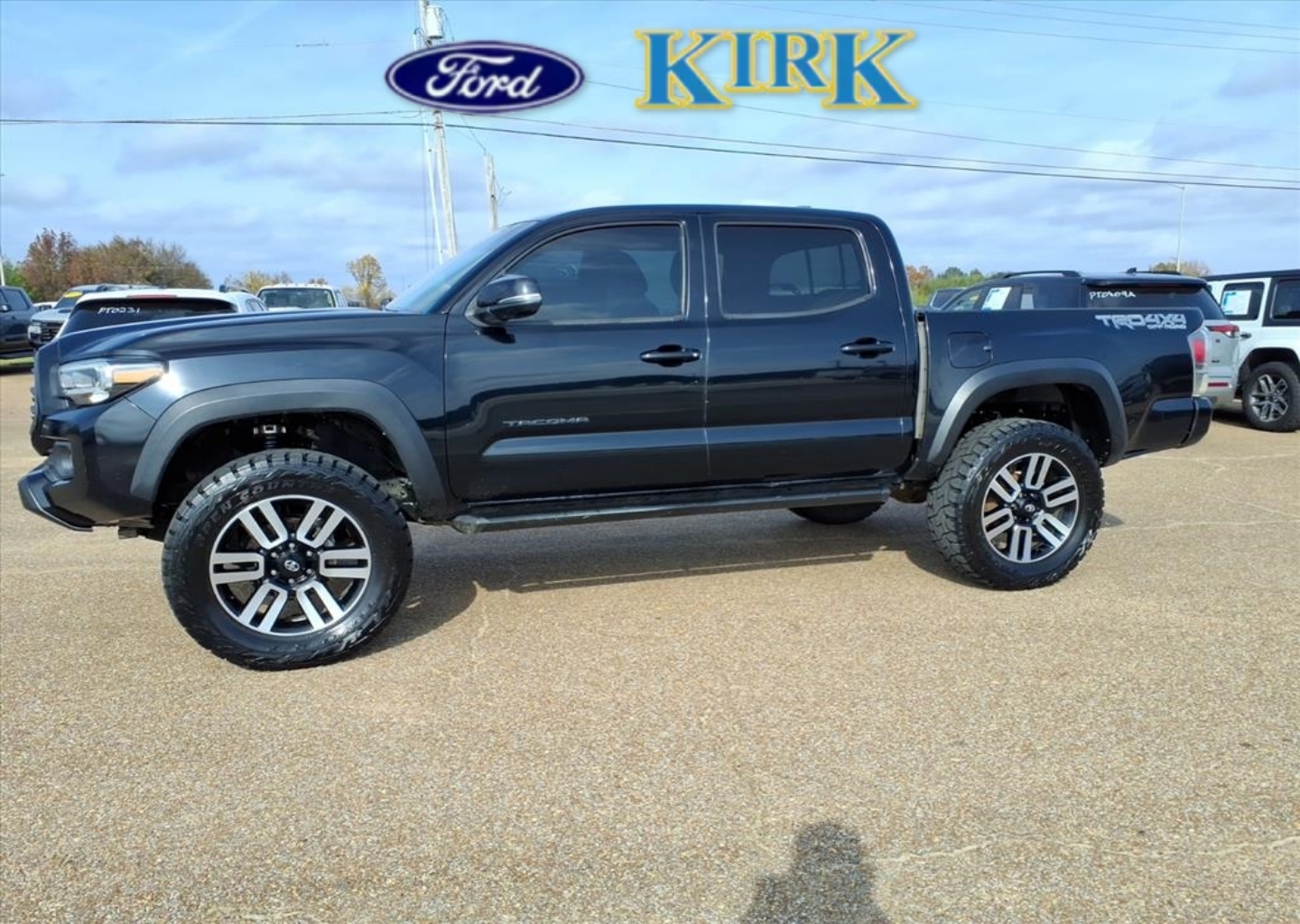 2020 Toyota Tacoma TRD Off Road's photo