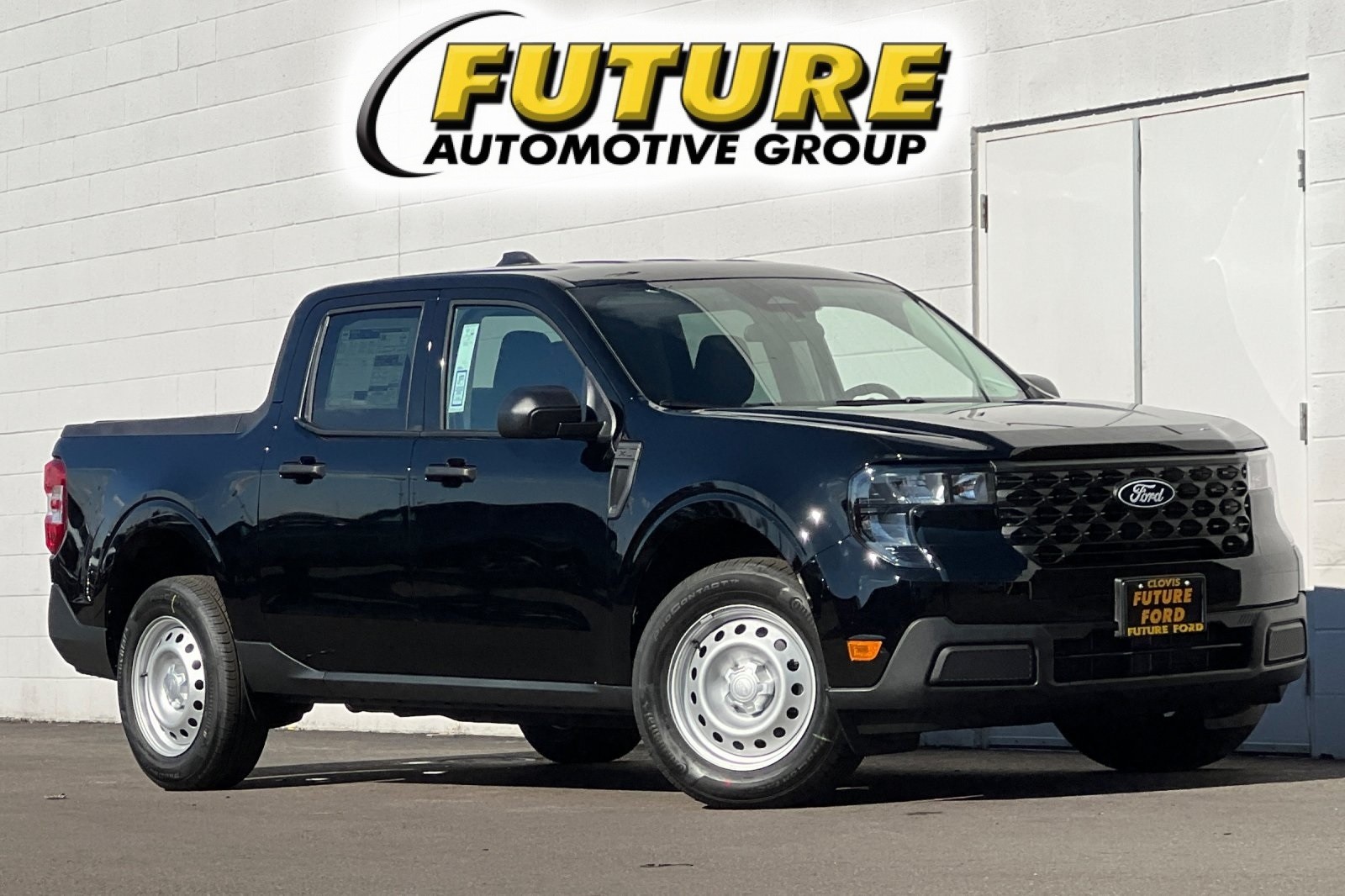 2025 Ford Maverick XL's photo