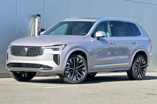 2026 Volvo XC90 B6 Plus 7-Seater