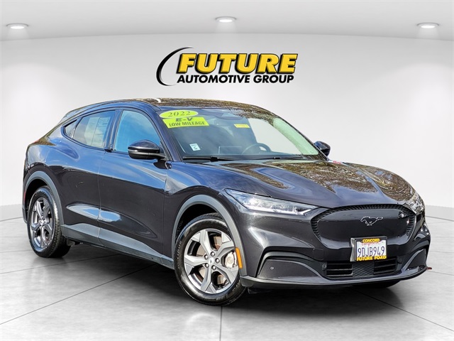 2022 Ford Mustang Mach-E Select