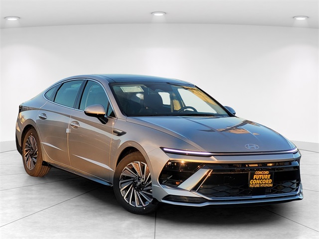 New 2026 Hyundai Sonata Hybrid SEL