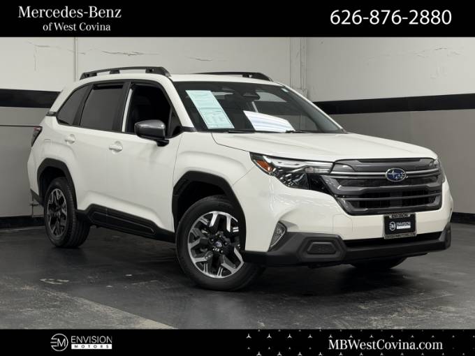 2025 Subaru Forester Premium