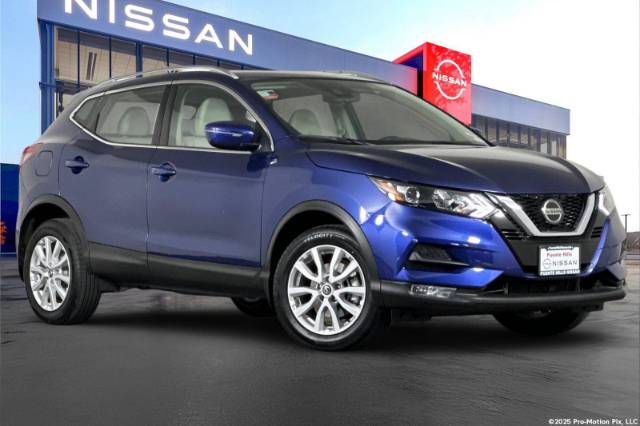 2022 Nissan Rogue Sport SV