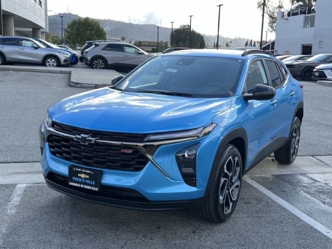 2026 Chevrolet Trax RS's photo