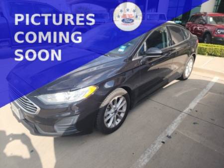 2020 Ford Fusion SE
